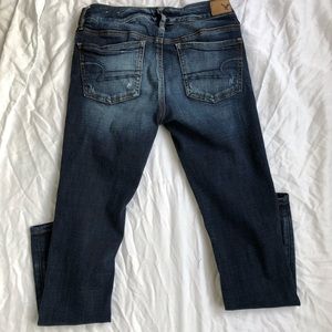 American eagle distressed jeans